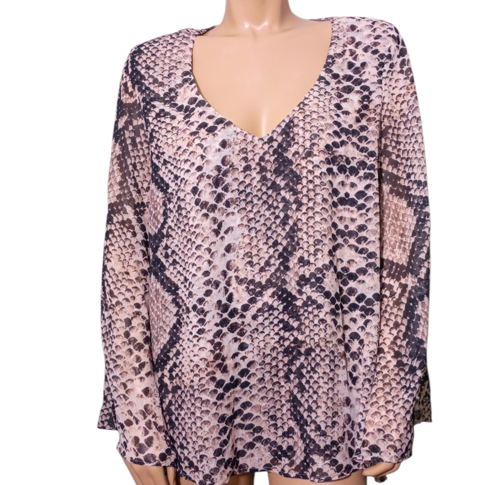 Show Me Your Mumu Python Print Wide Sleeve‎ Blouse